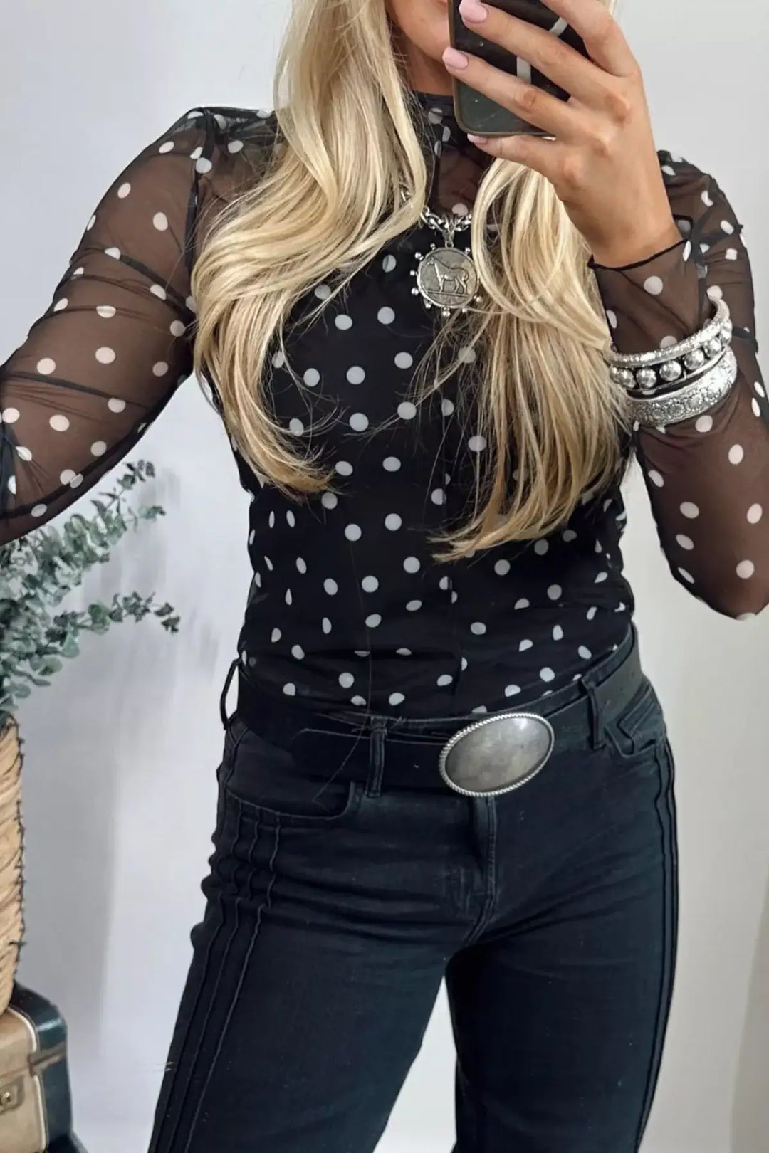 7fe453b1-aaec-47a4-ae5b-127e834c2622-Max-Origin