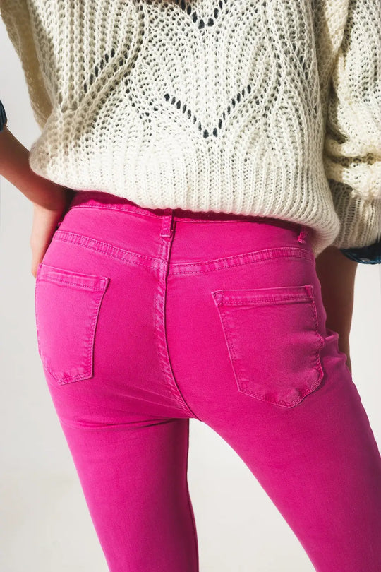 Flare jeans with raw hem edge in fuchsia - Colored Jeans