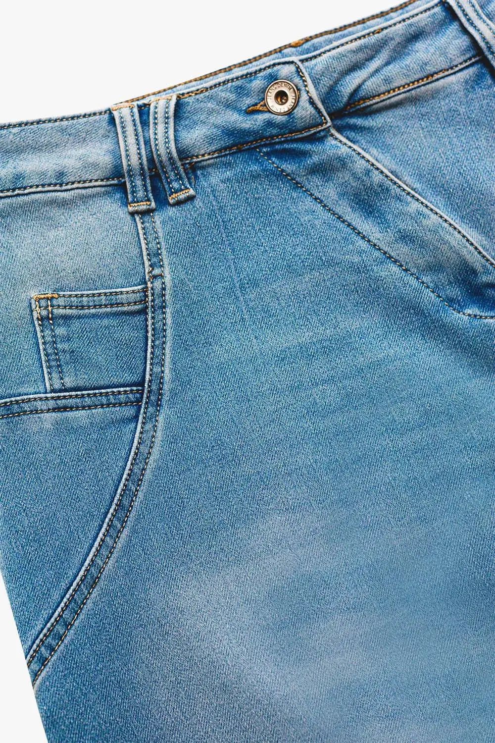 90s baggy jeans in blue vintage wash