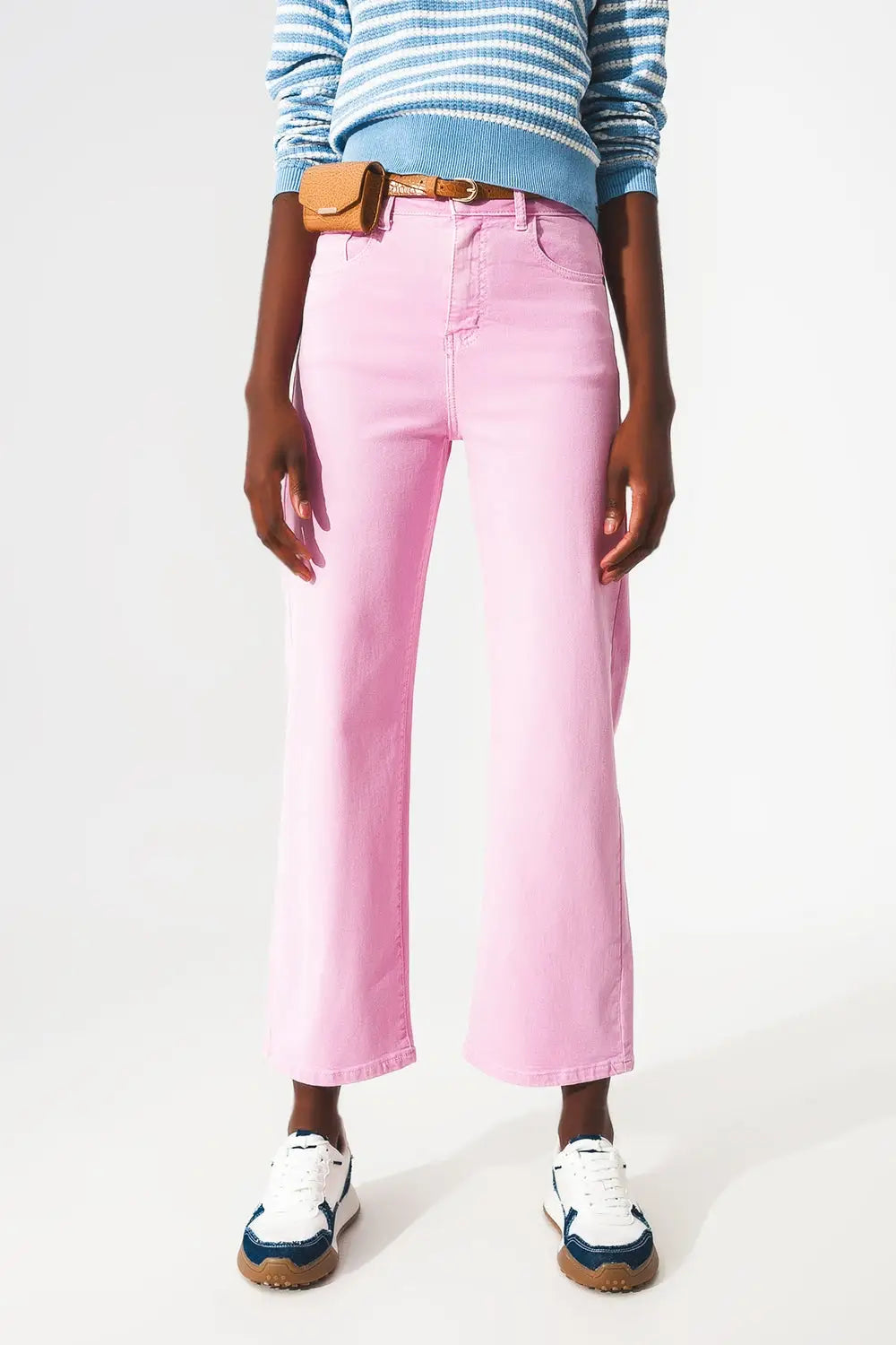 Cropped wide leg jeans in bubblegum pink - Colored Jeans