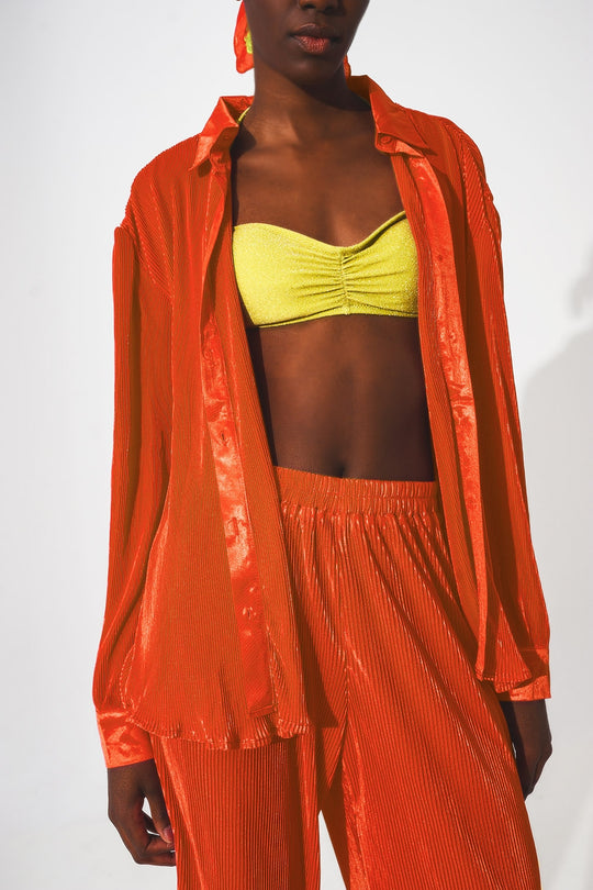 Relaxed pleated satin shirt in orange