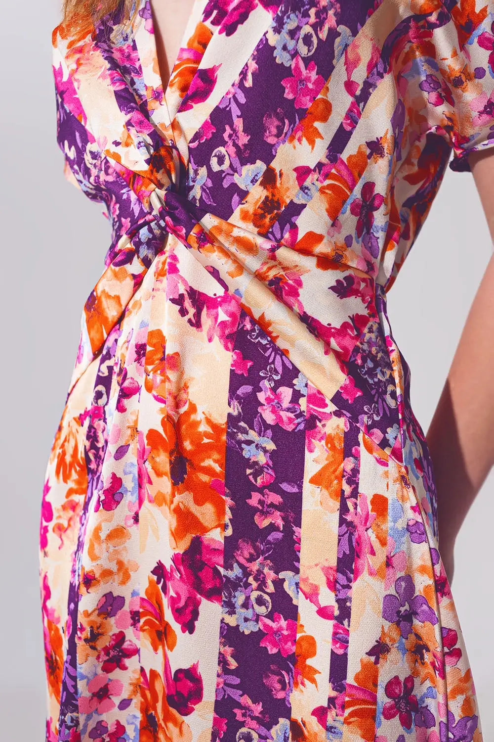 Flower Print Front Knot Maxi Dress in Multicolour - Dresses