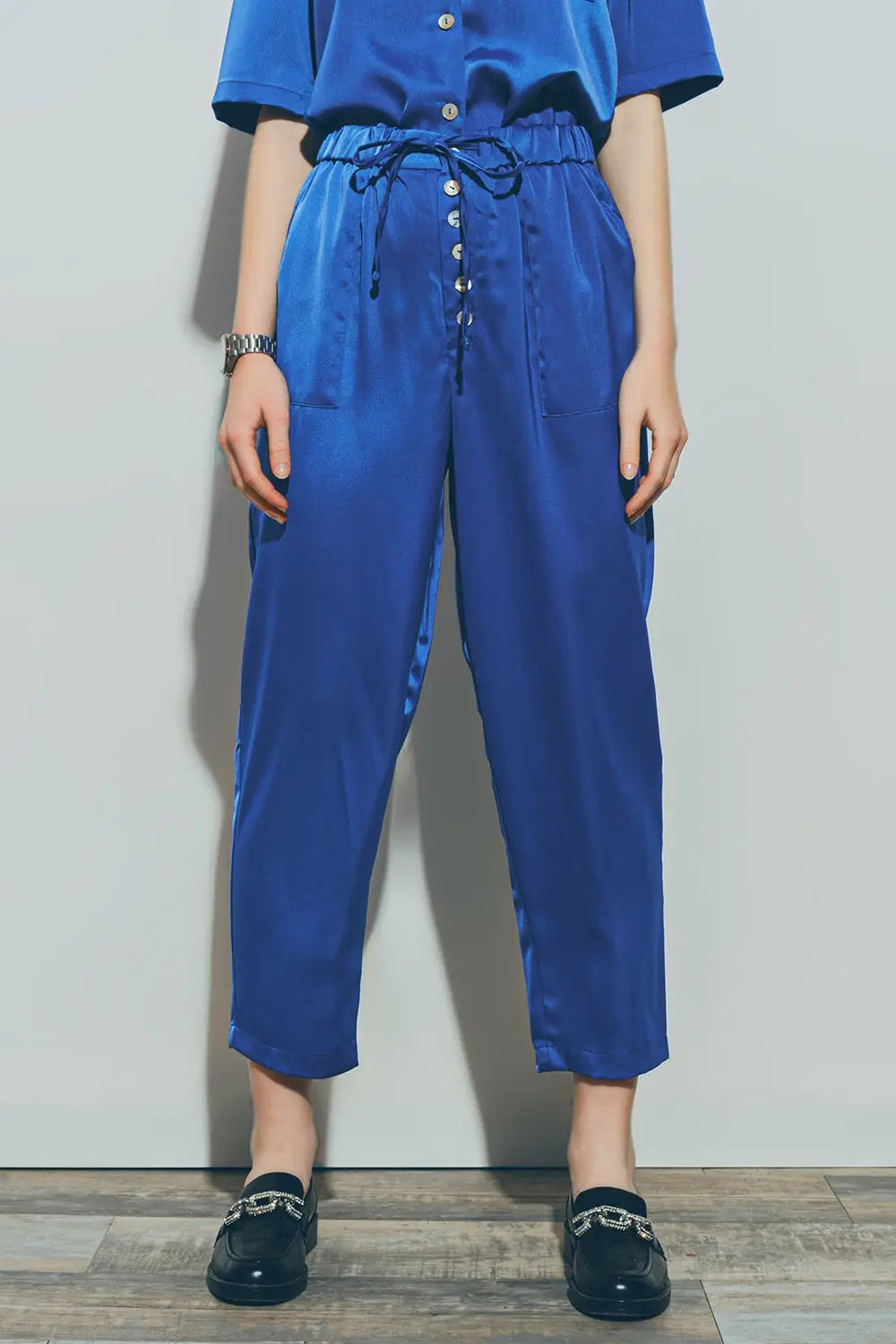 Satin Cropped Pants in Blue - Pants