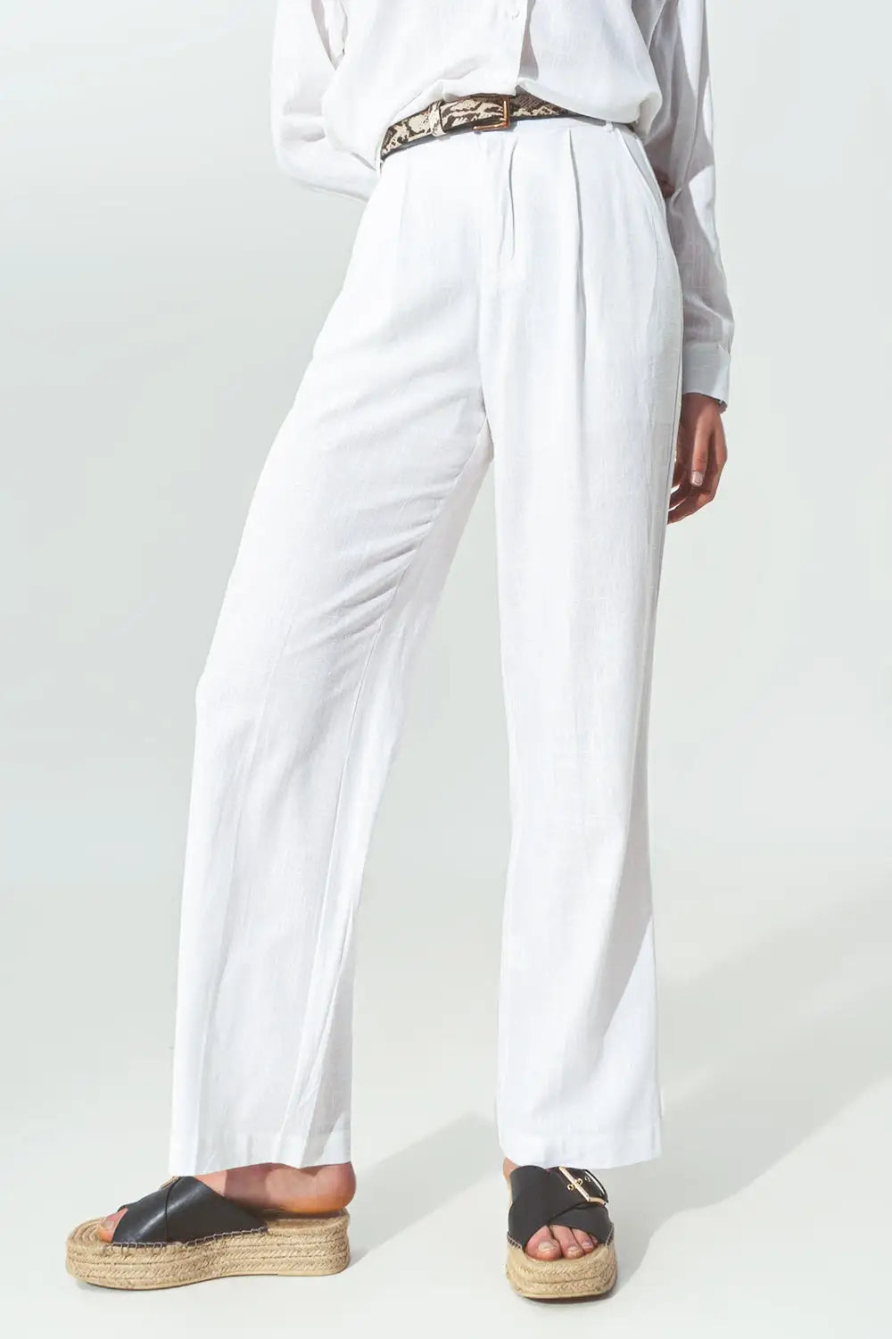 Wide-legged pants in light cotton fabric in white - Pants