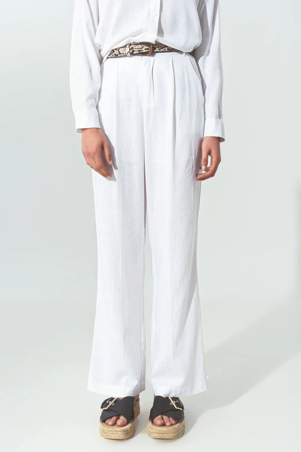 Wide-legged pants in light cotton fabric in white - Pants
