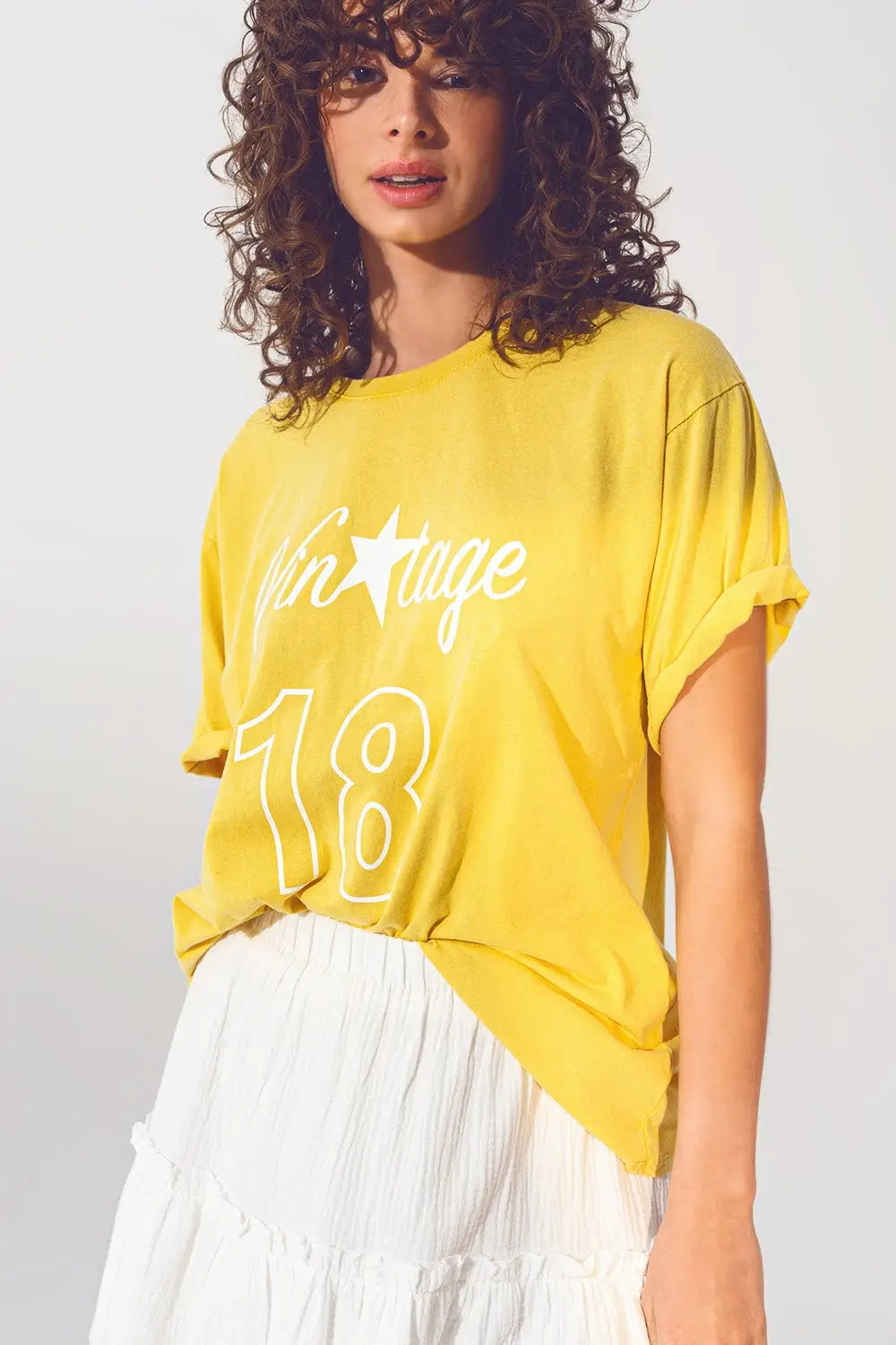 T-Shirt with Vintage 18 Text in yellow - YELLOW / ONE - T-Shirts