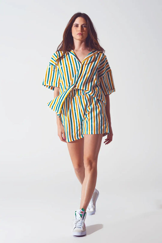 Shorts in green stripes - Pants