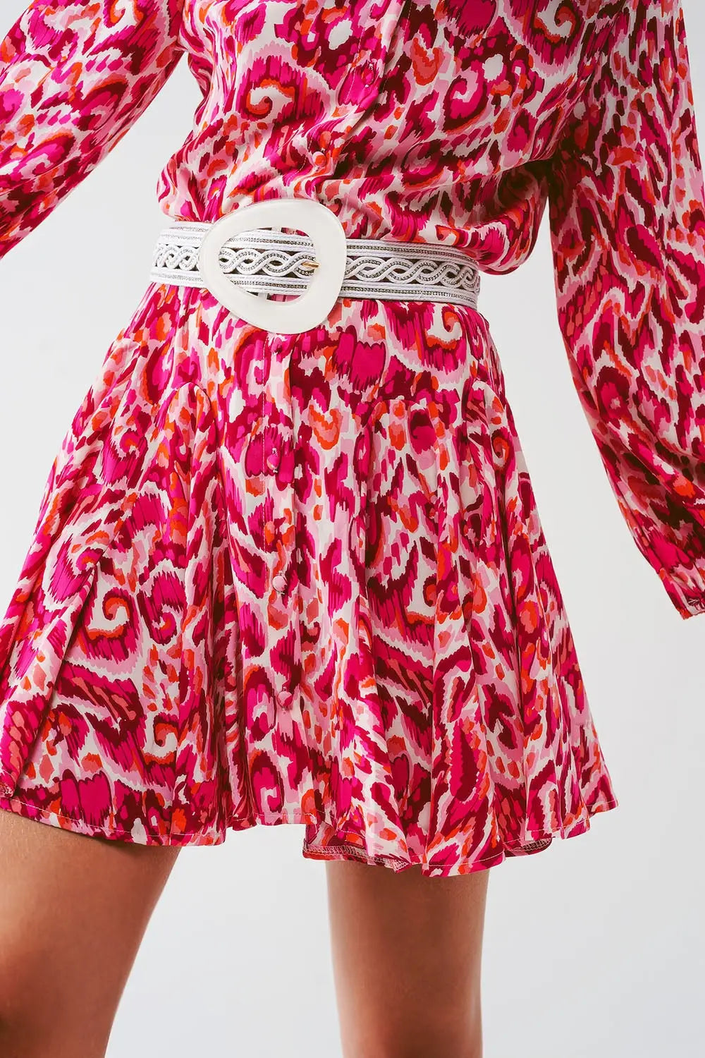 Floral Print Mini Pleated Dress in Pink - Dresses