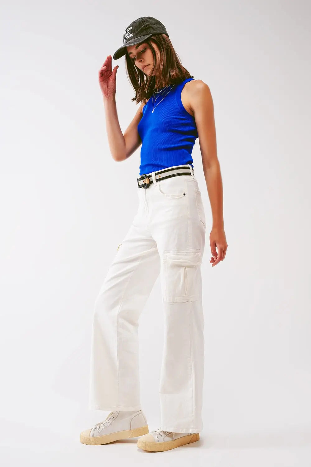 Knitted tank top in Blue - Sweaters