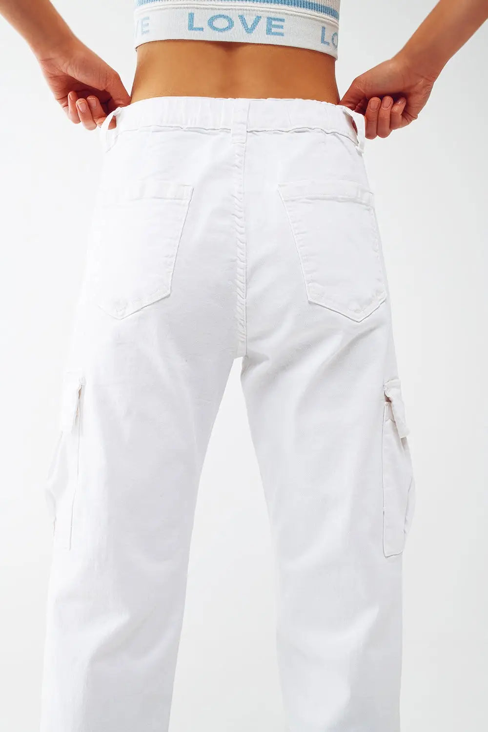 white cargo pants with elasticated waist and hem - Colored Jeans
