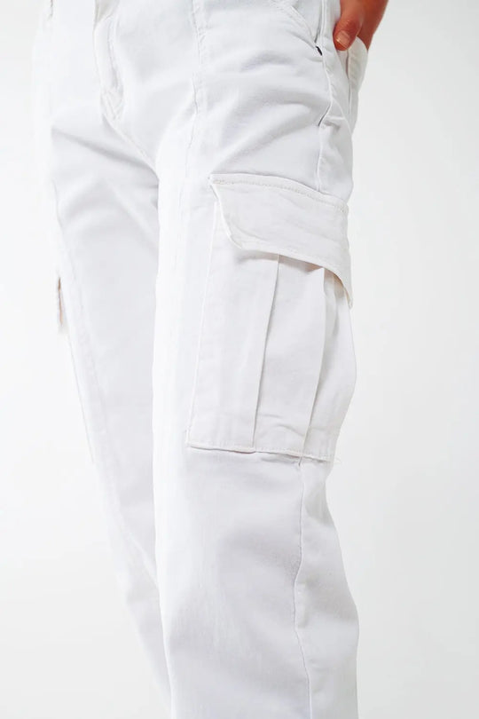 white cargo pants with elasticated waist and hem - Colored Jeans