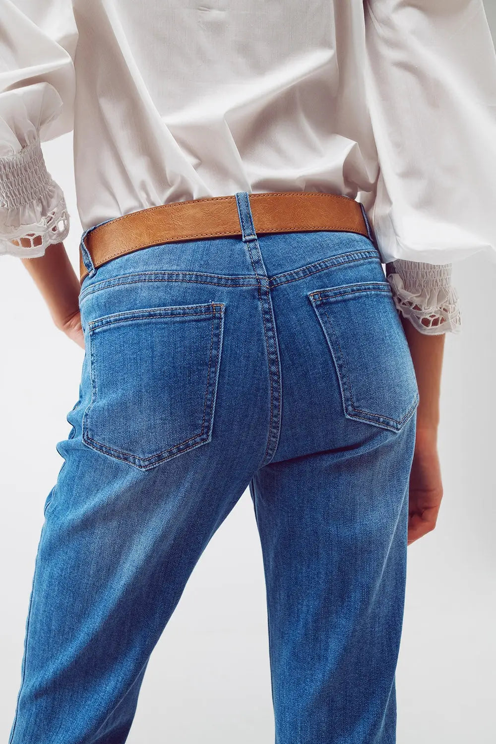Mid Wash Straight Jeans With Raw Hem in Blue