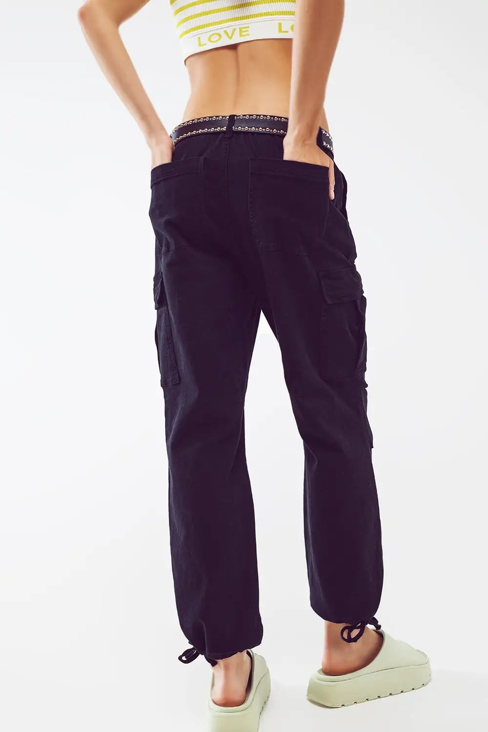 Cargo Pants with Tassel ends in black - Colored Jeans