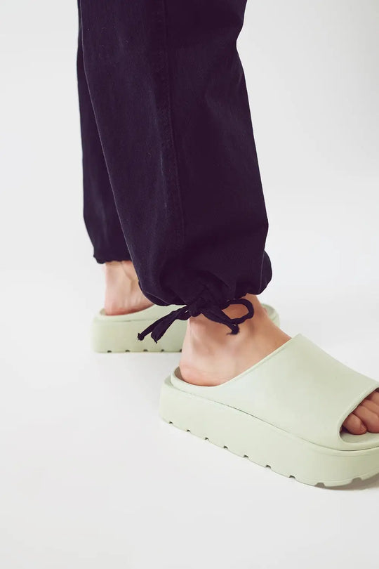 Cargo Pants with Tassel ends in black - Colored Jeans