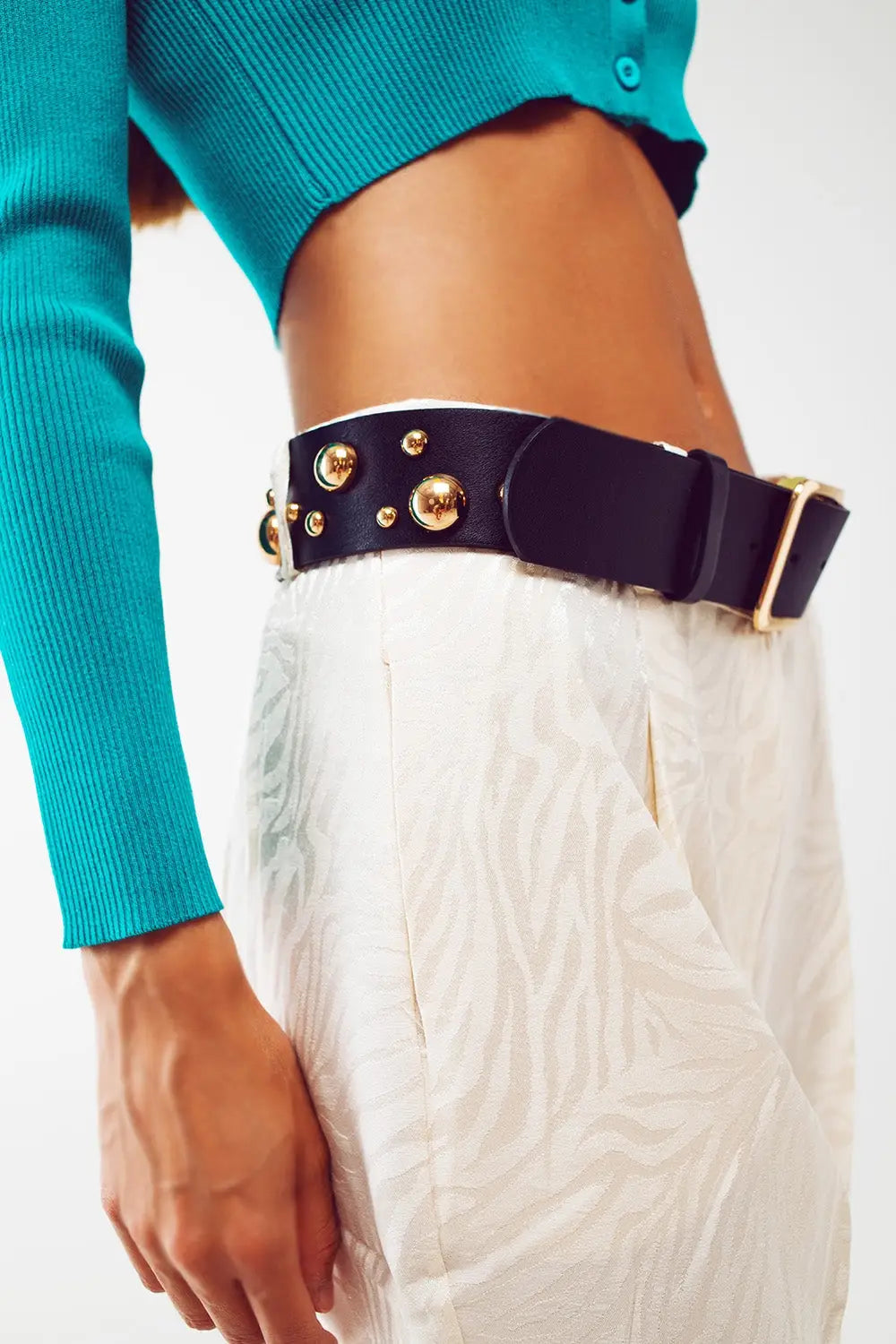 Knitted Cropped Cardigan in Blue - Cardigans