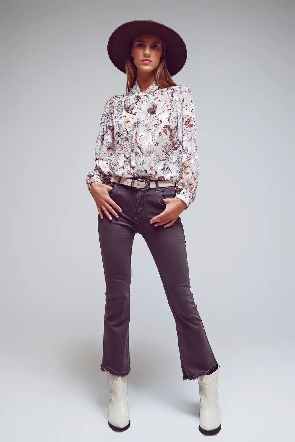 Flare jeans with raw hem edge in dark grey - Colored Jeans