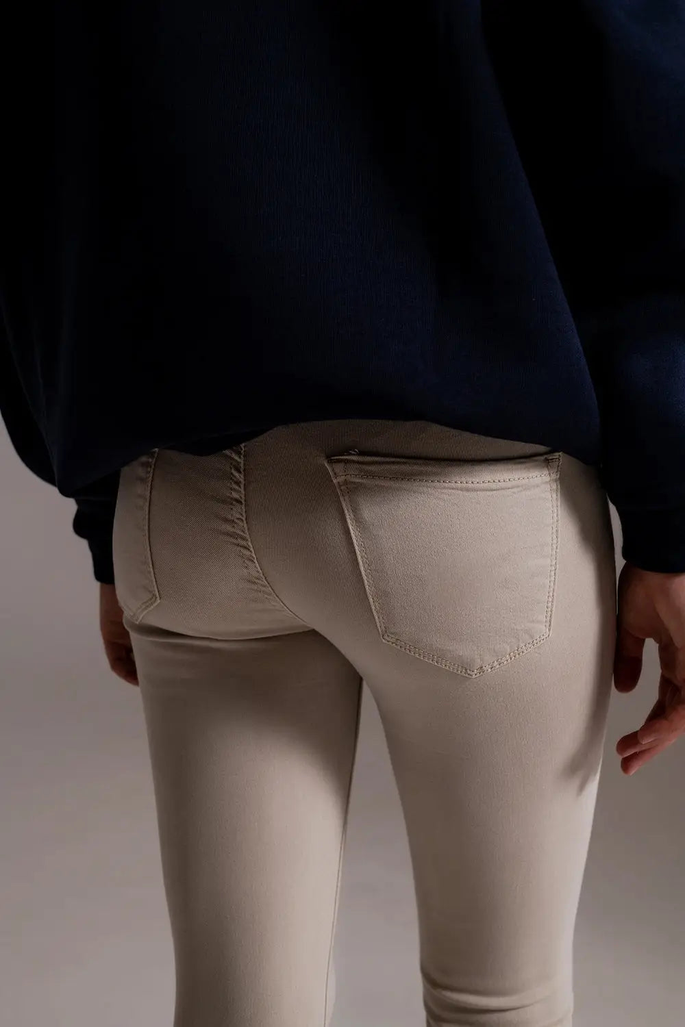 Beige ankle jeans with soft wrinkles - Pants Colored Jeans