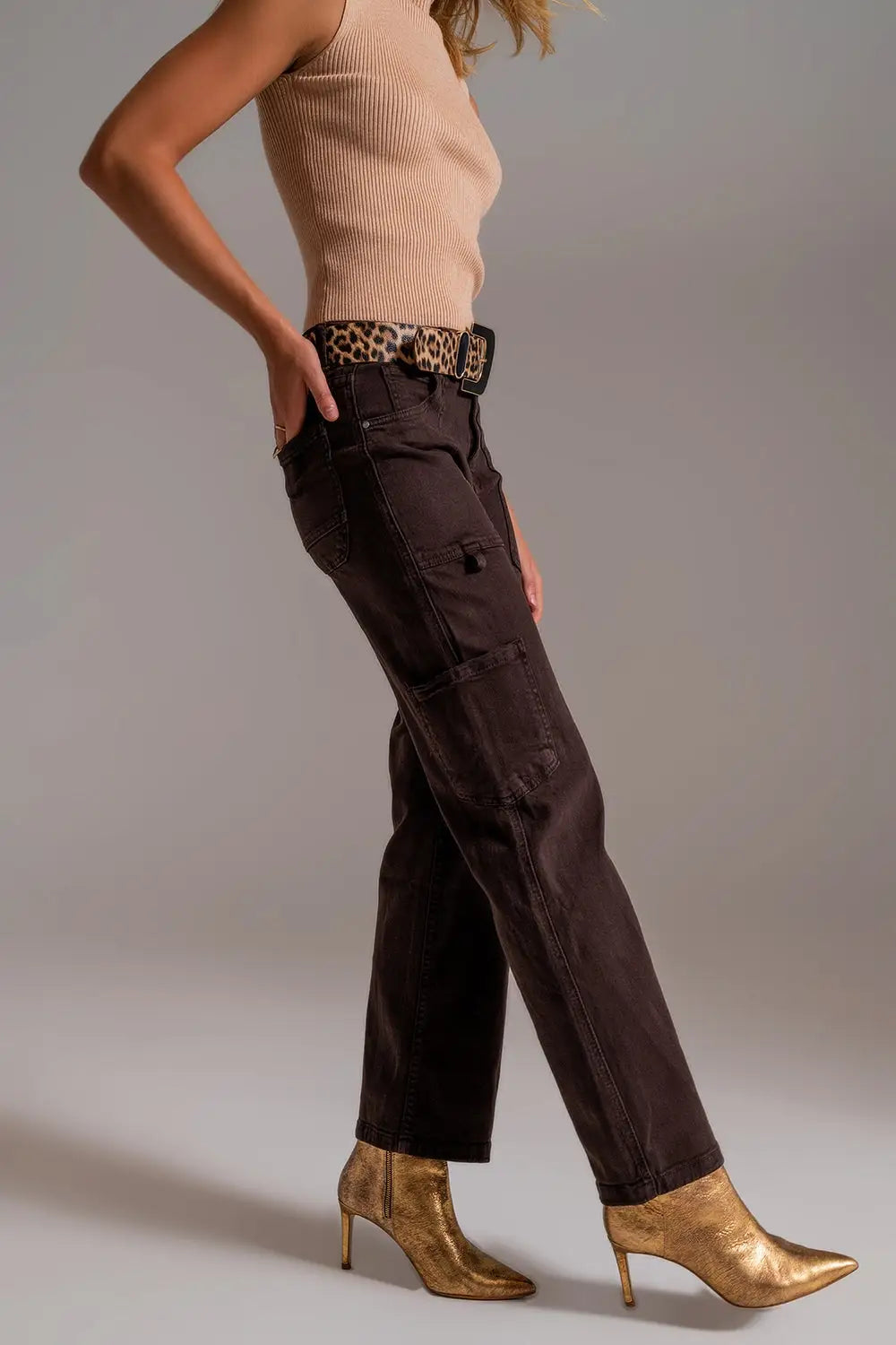 Straight Leg Cargo Pants in brown - Colored Jeans