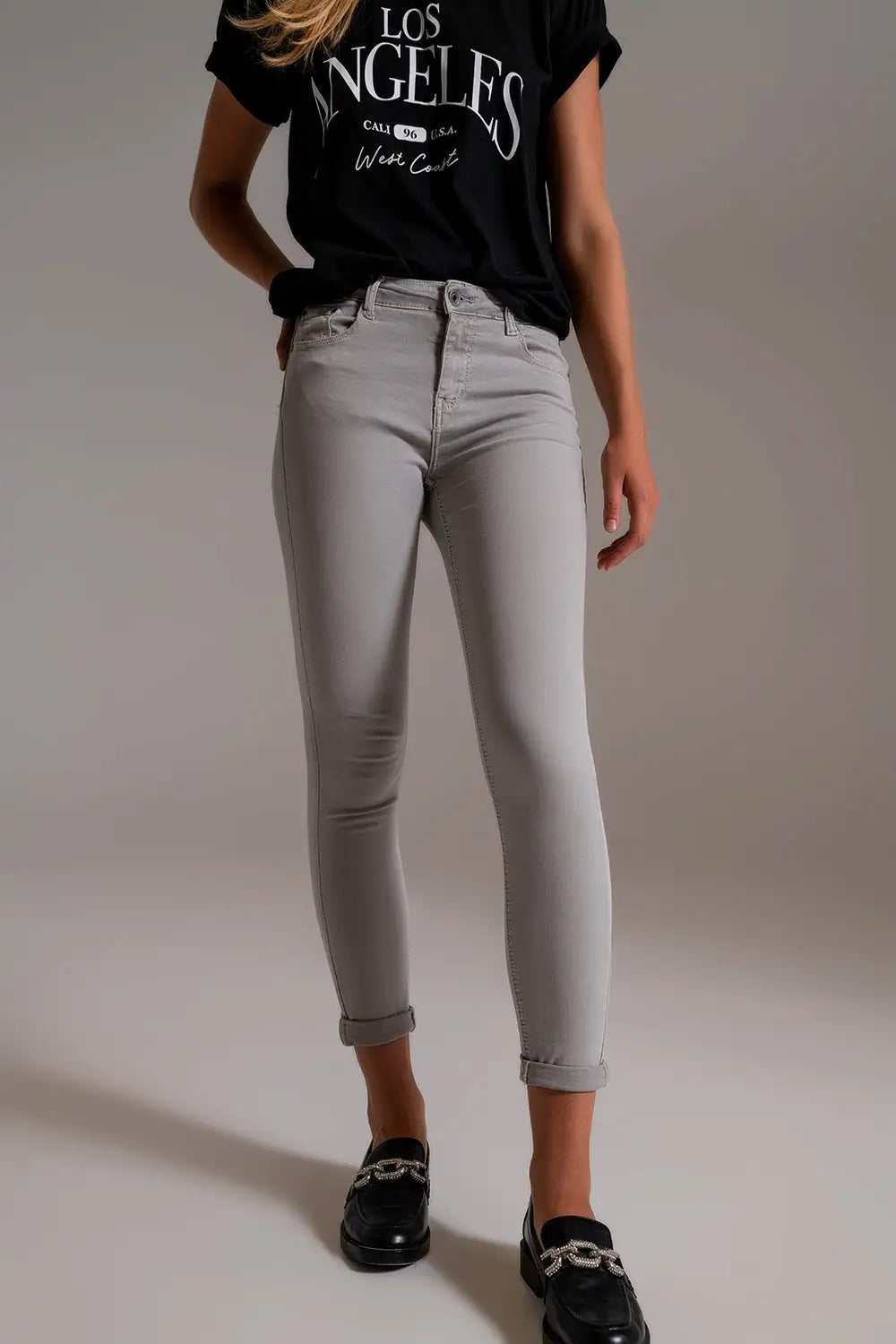 Light gray ankle jeans with soft wrinkles - Colored Jeans