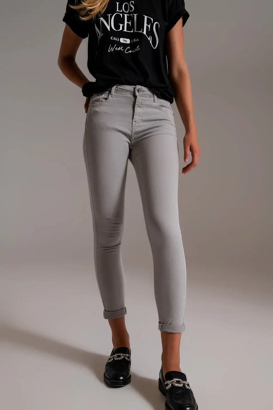 Light gray ankle jeans with soft wrinkles - Colored Jeans