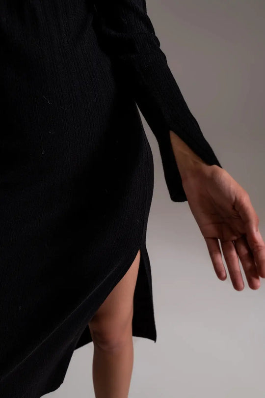 Midi Knit Dress With Square Neckline in Black - Dresses