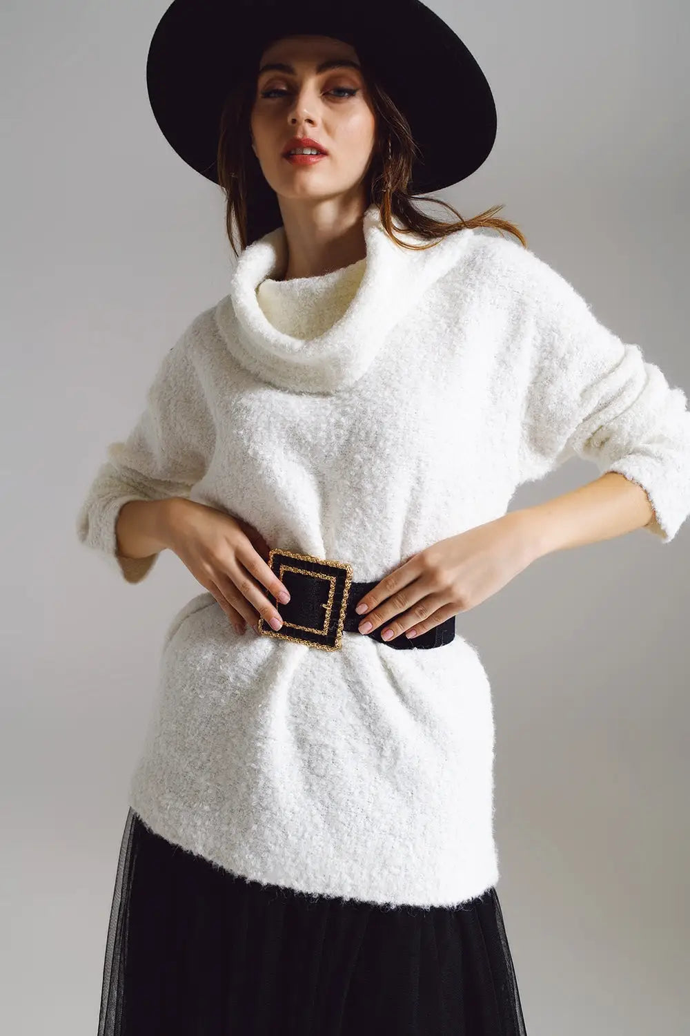 Wide sweater with bardot neck in white - CREAM / ONE - Sweaters