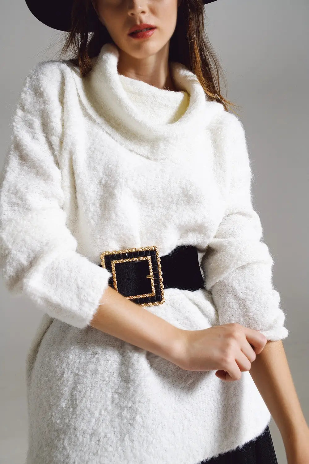 Wide sweater with bardot neck in white - CREAM / ONE - Sweaters