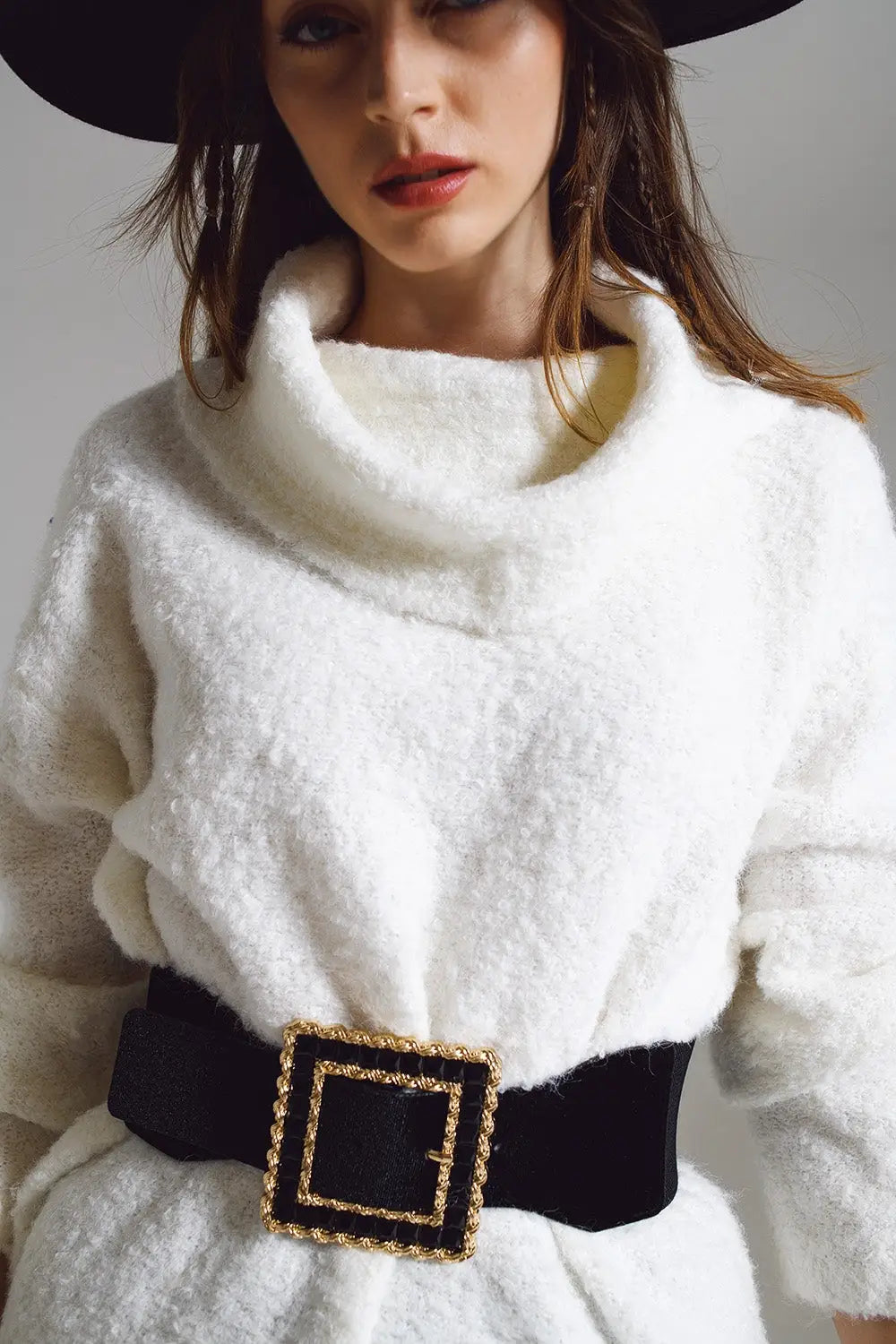 Wide sweater with bardot neck in white - CREAM / ONE - Sweaters