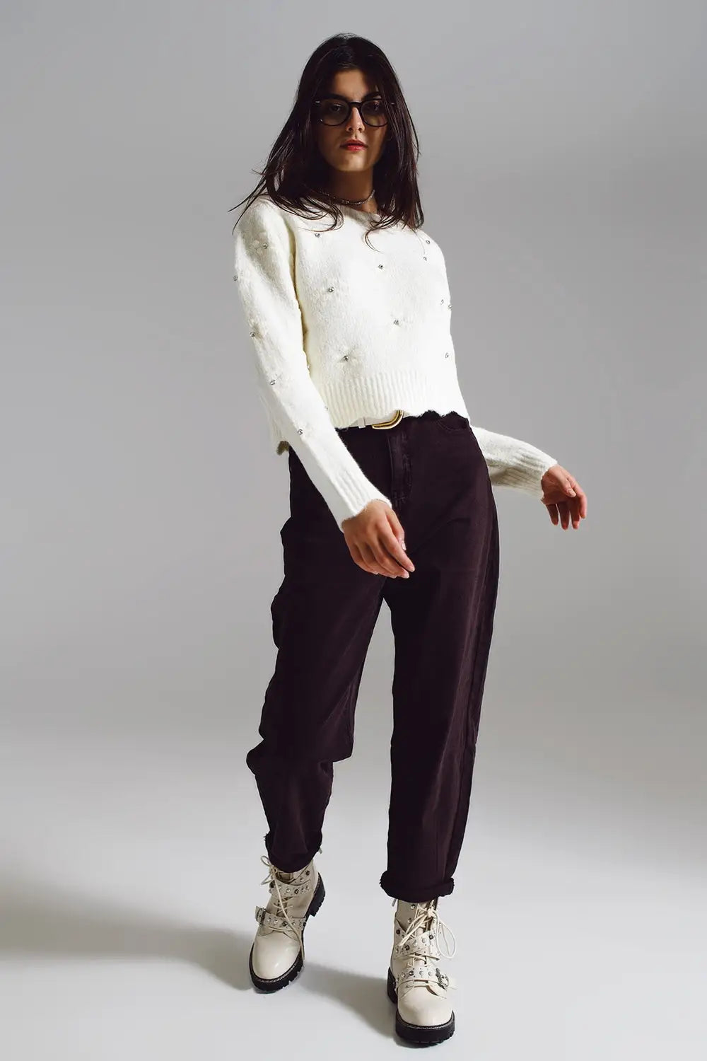 Brown relaxed pants with pocket detail at the waist - Colored Jeans