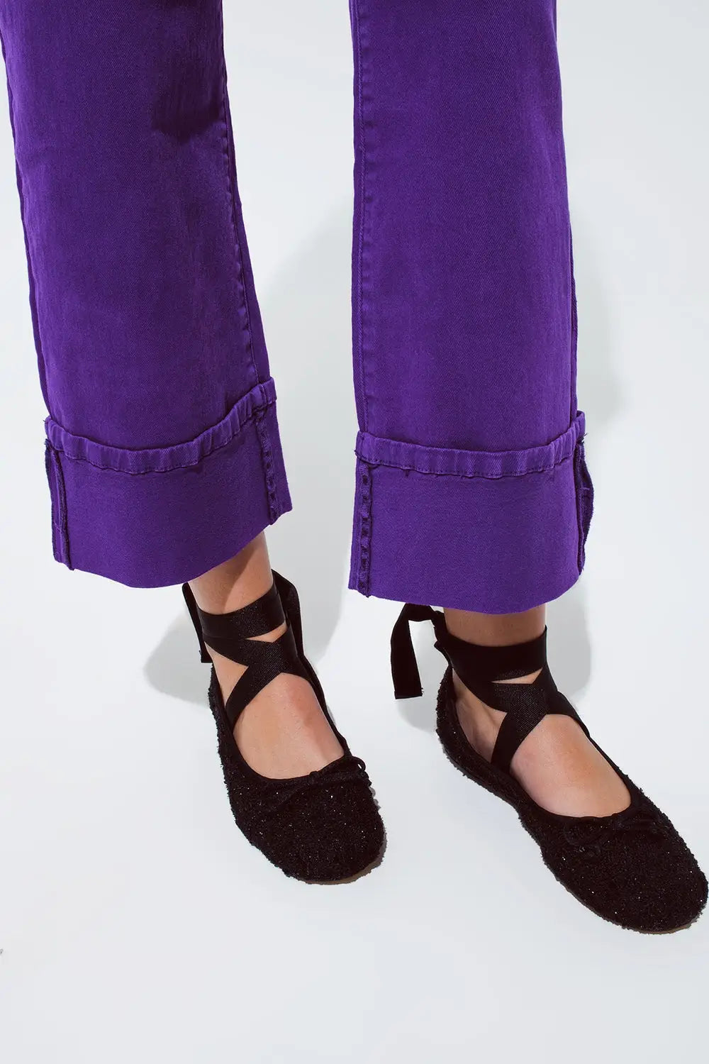 Straight Leg Jeans with Cropped Hem in purple - Colored Jeans