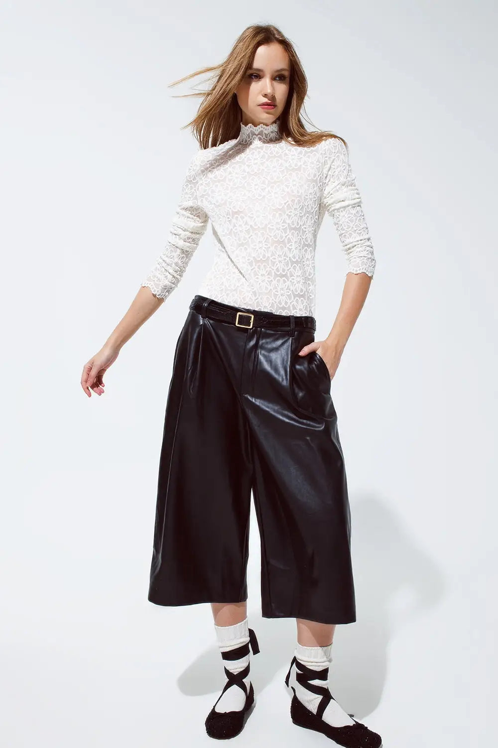 High Neck Top With Embroided Flowers And Scallop Details in White - Tops