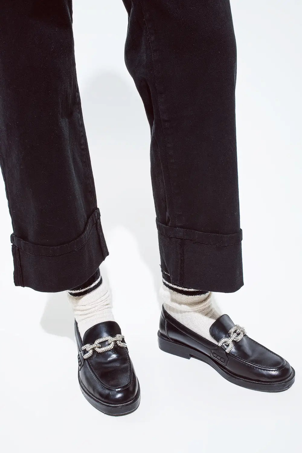 Straight leg jeans in black with folded trouser legs - Colored Jeans