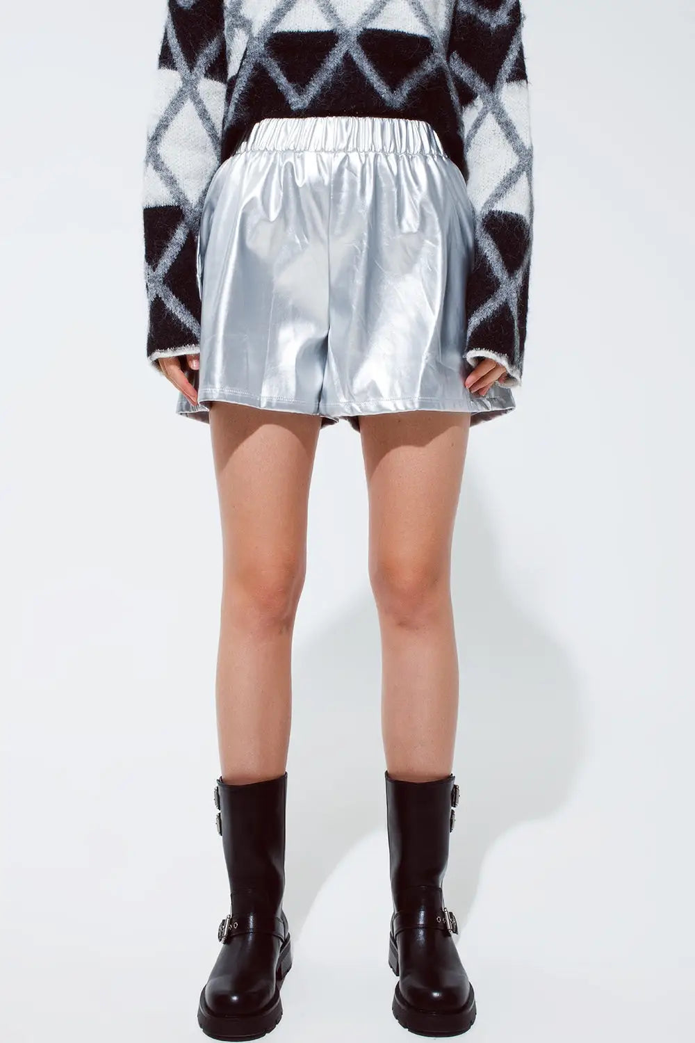 Leather silver metallic shorts - Pants