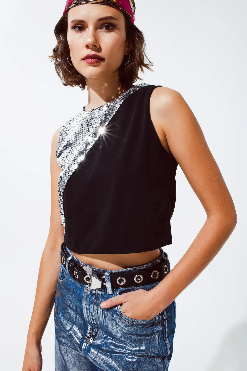 Sleevless Croptop With Diagonal Silver Sequin Detail in Black - Tops