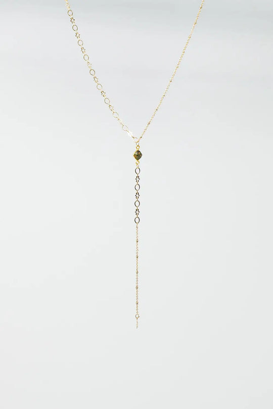Dainty golden necklace with very sutil and beautiful star charm - GOLD