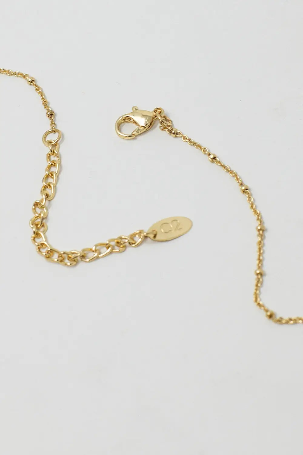 Dainty golden necklace with very sutil and beautiful star charm - GOLD