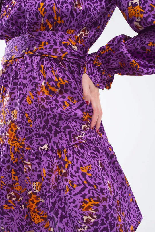 Short Printed Dress With Tiered Skirt and Ruffled Cuff in Purple - Dresses
