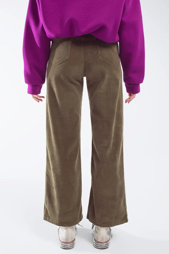 Cropped cord pants in khaki - Pants