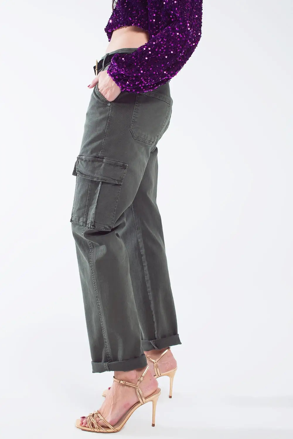Relaxed cargo pants in Army dark green - Colored Jeans