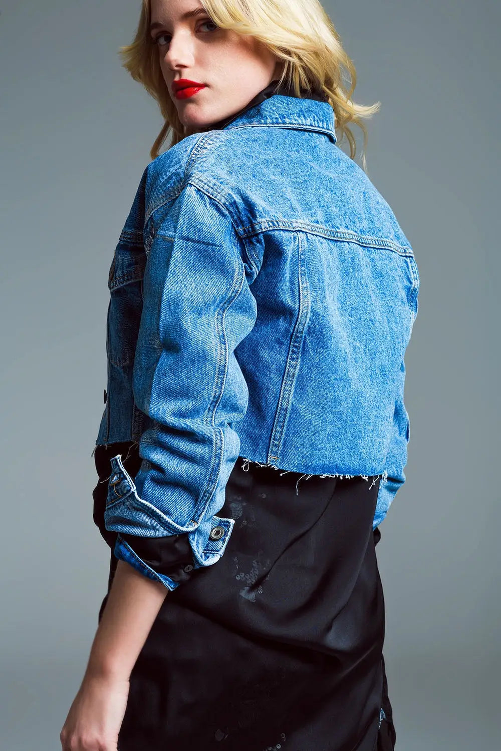 Cropped denim jacket with raw hem in mid wash with metallic silver finish - Jackets