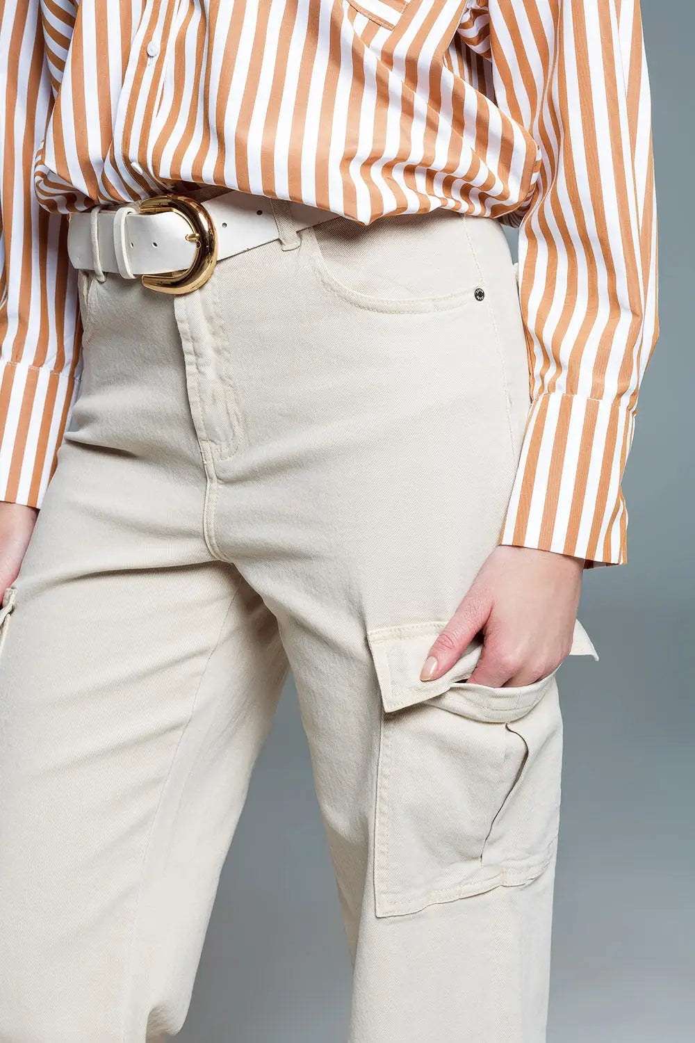 Straight Leg Cargo Jeans in Beige - Colored Jeans