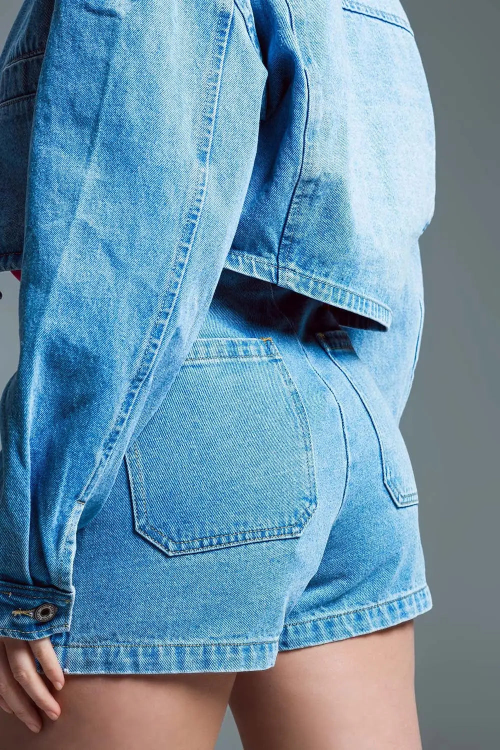 cropped relaxed denim jacket with chest welt pockets in light wash - Jackets