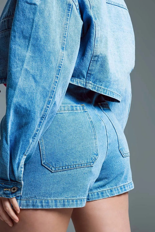 cropped relaxed denim jacket with chest welt pockets in light wash - Jackets