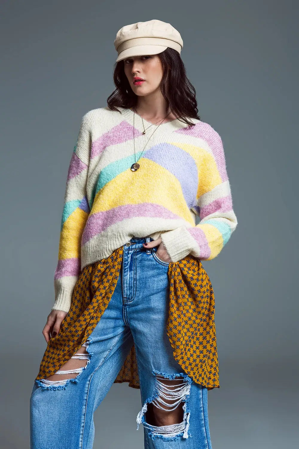 Relaxed V-neckline Sweater Beige With Abstract Stripes in Pastel Colors - BEIGE / ONE - Sweaters