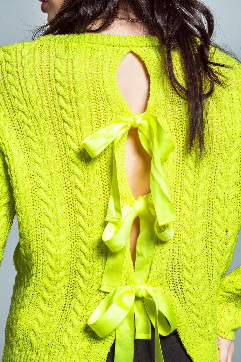 Lime green cable knit jumper with open back and bows - Sweaters