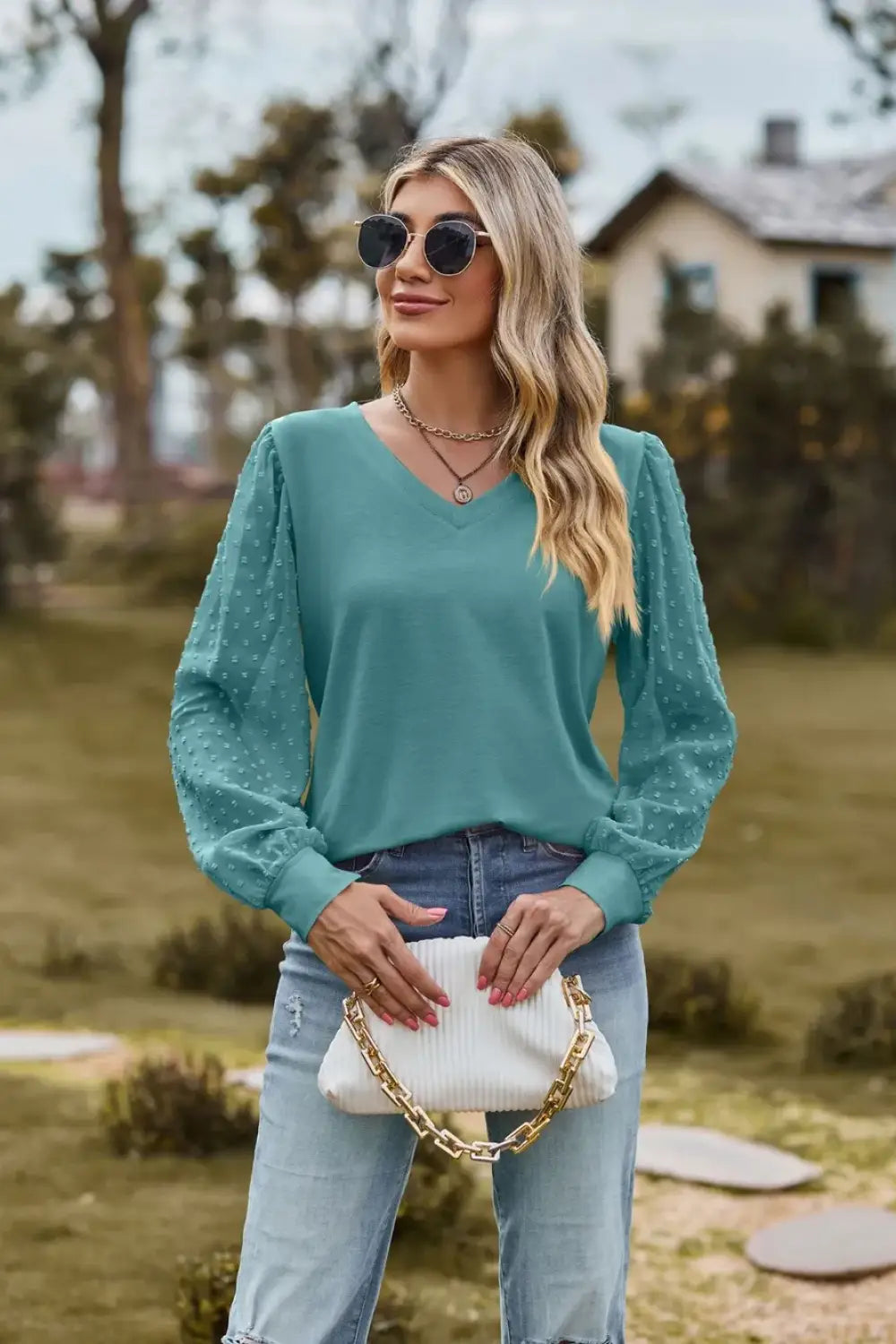 8ec695ed-5ae5-4dd2-9f0f-b6834a6230af-Max