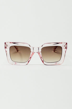 Q2 90's Squared Sunglasses in Pink