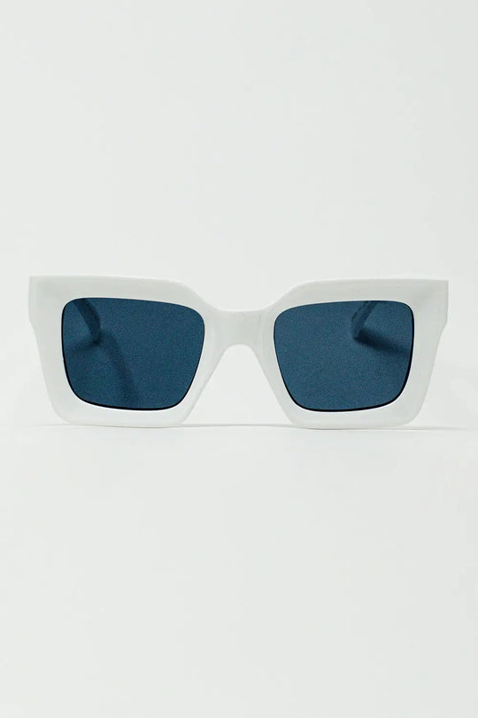Q2 90's Squared Sunglasses in white