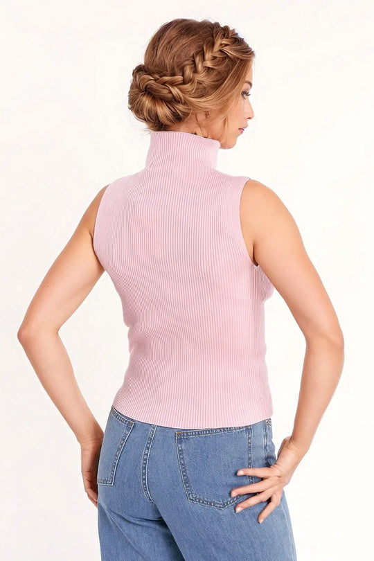 Knitted baby pink top without sleeves - Sweaters