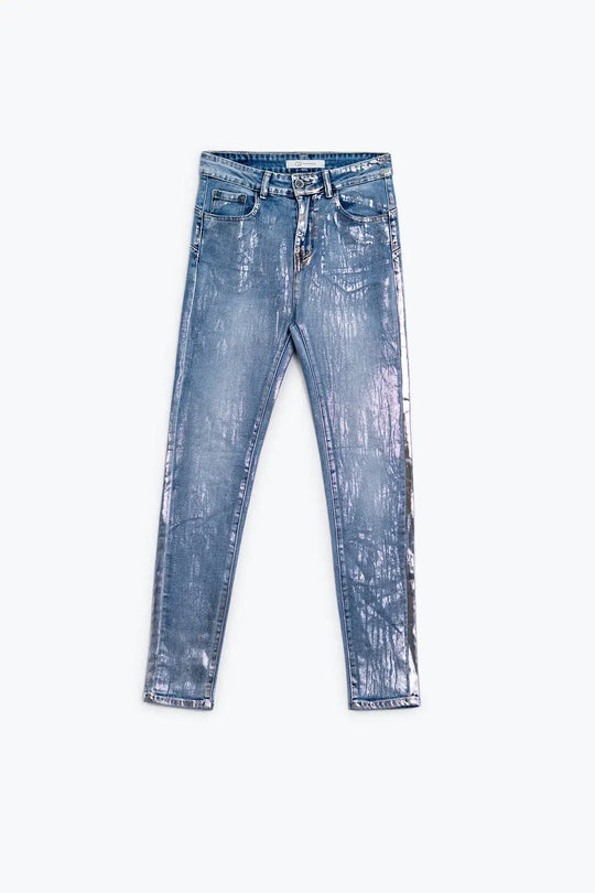 High-waisted jeans with five pockets with silver powder-coated effect
